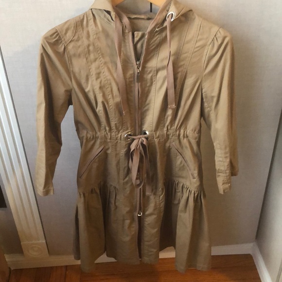 Versatile Jacket - Picture 1 of 6